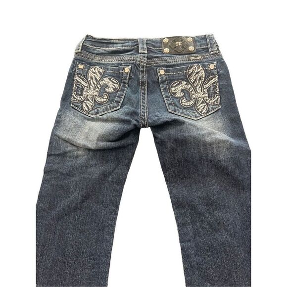 MISS ME Rhinestones embroidered capri jeans - Picture 12 of 12